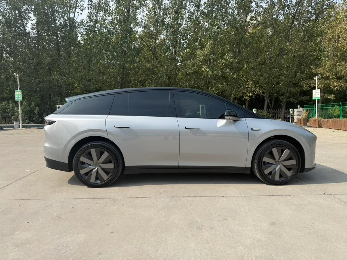 Li Auto ideal i6, 2025 — фото 18