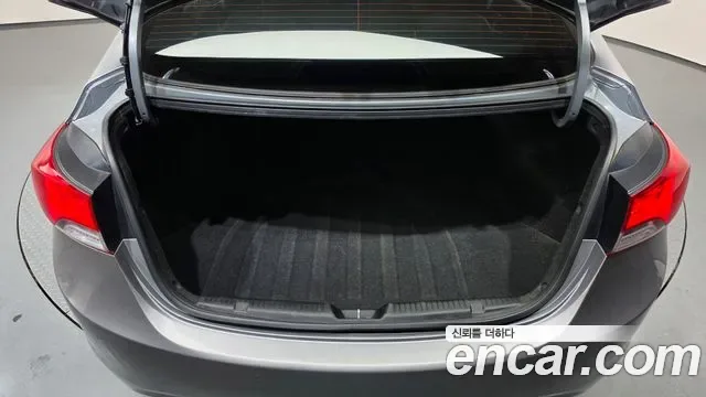 Hyundai Avante MD, 2013 — фото 16