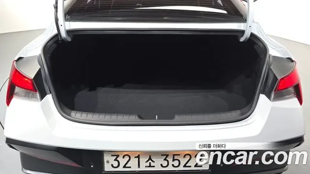 Hyundai Avante CN7, 2025 — фото 18