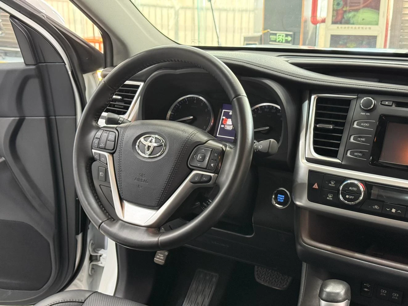 Toyota Highlander, 2018 — фото 13