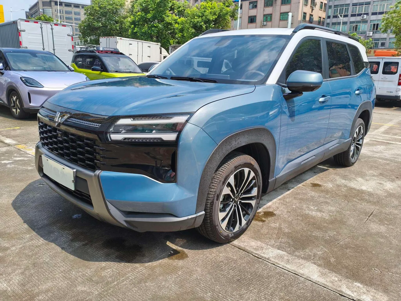 Wuling Starlight 560 PHEV