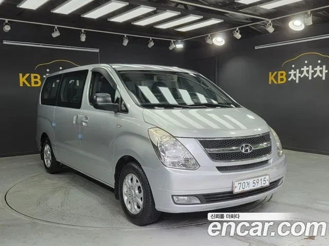 Hyundai Starex Grand Starex, 2009 — фото 2