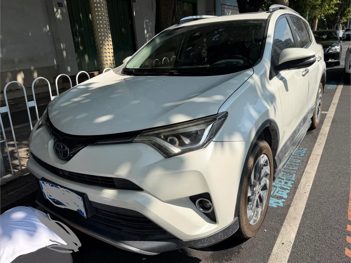 Toyota RAV4 Rongfang