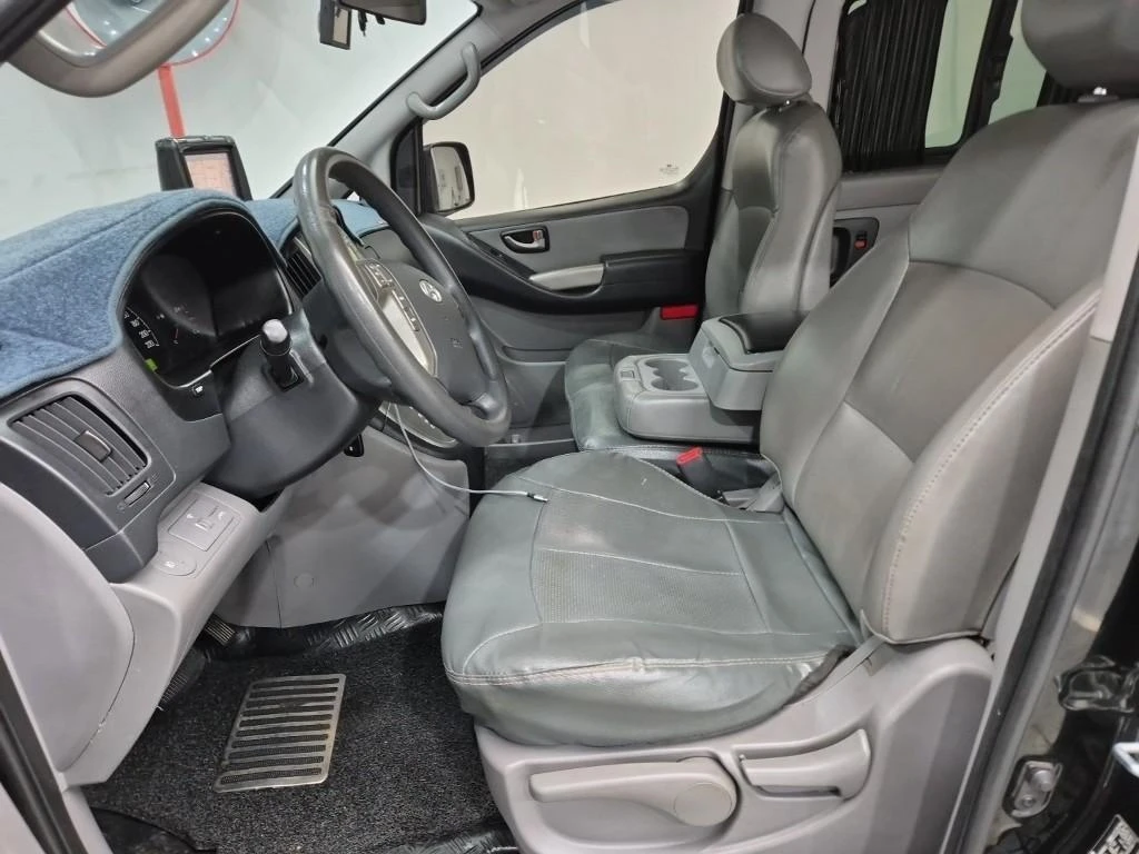 Hyundai Starex Grand Starex, 2012 — фото 13