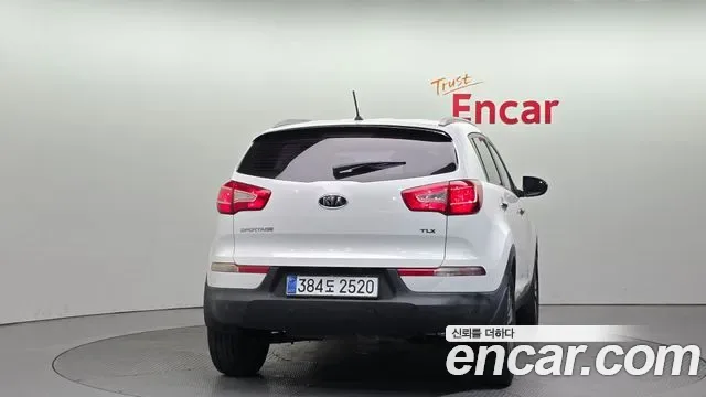 Kia Sportage, 2012 — фото 4