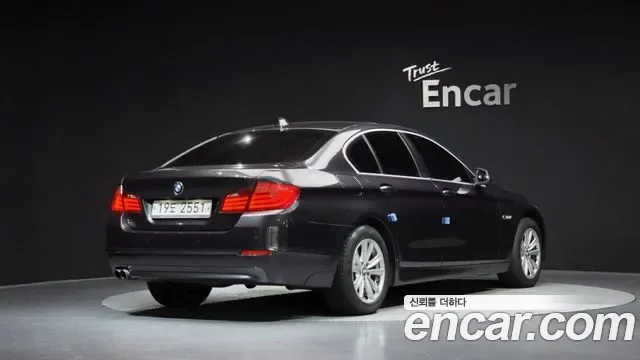 BMW 5-Series F10, 2013 — фото 2