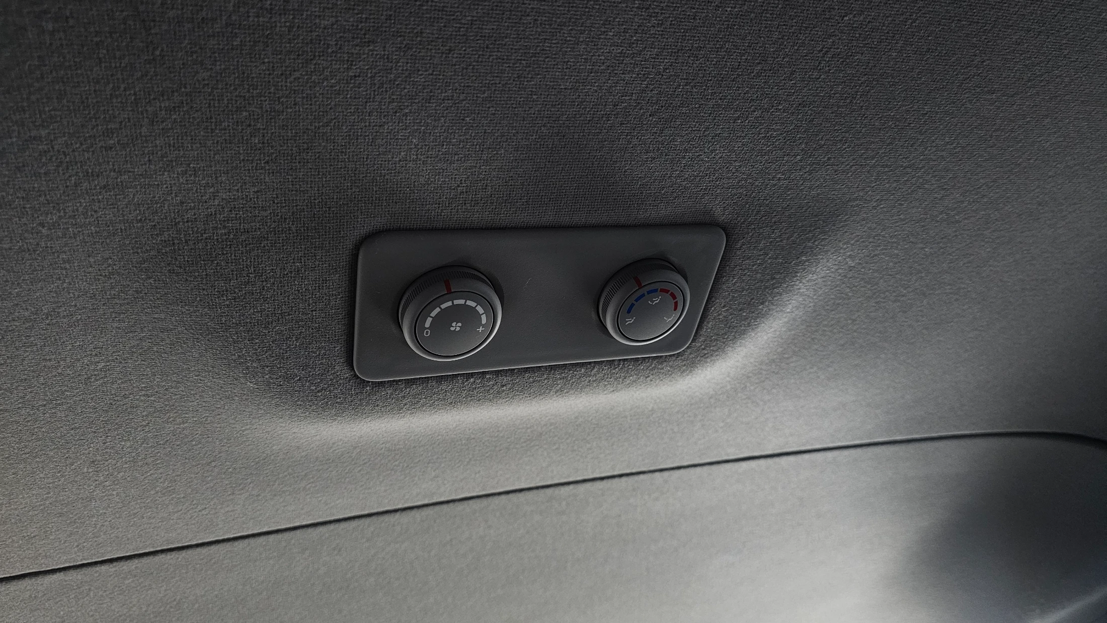 Hyundai Starex Grand Starex, 2012 — фото 32