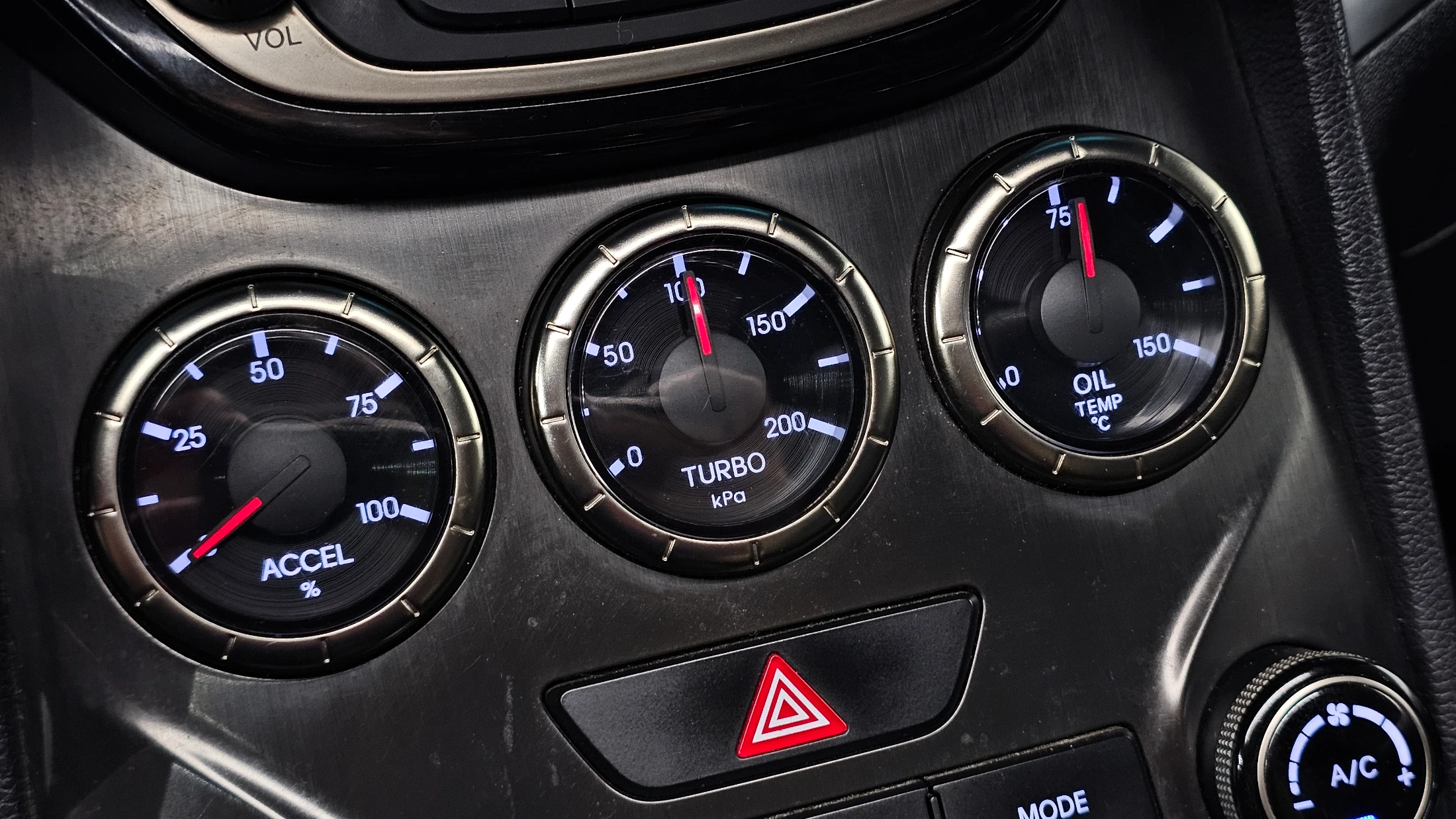 Hyundai Genesis Coupe, 2012 — фото 19