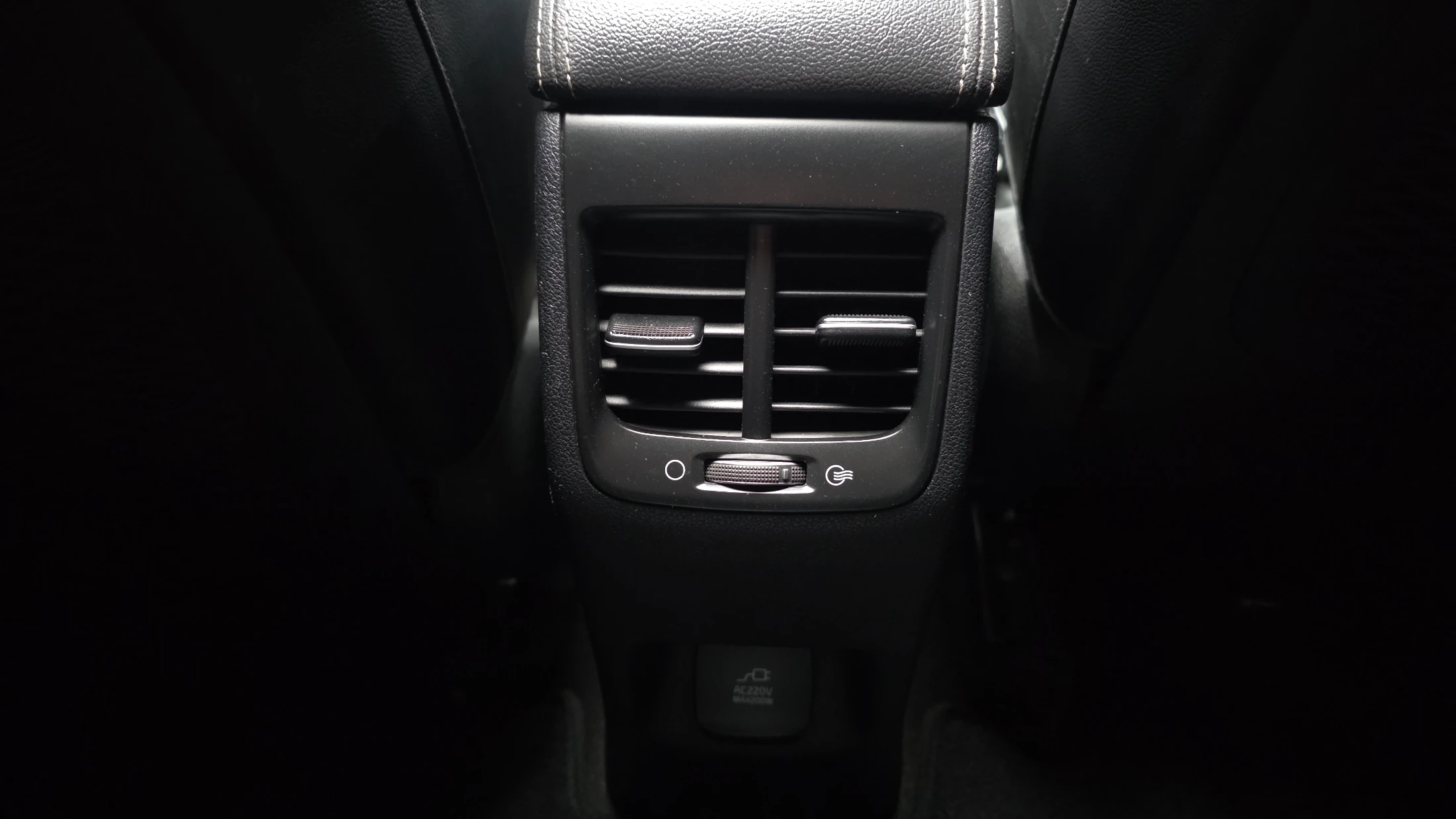 Kia Niro, 2016 — фото 30