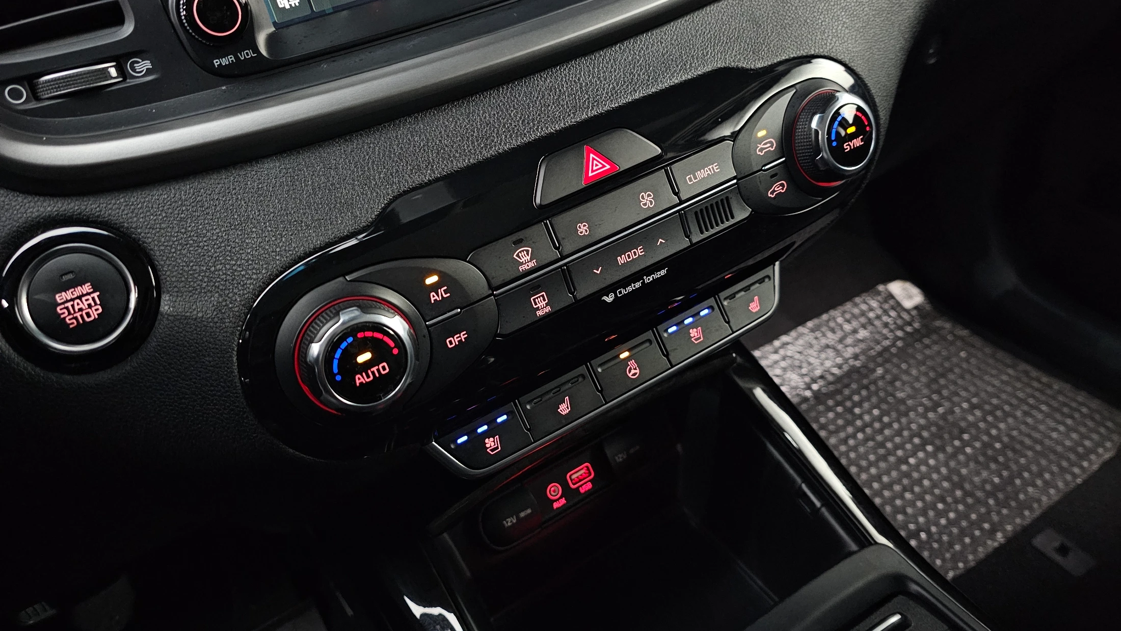 Kia Sorento, 2015 — фото 29