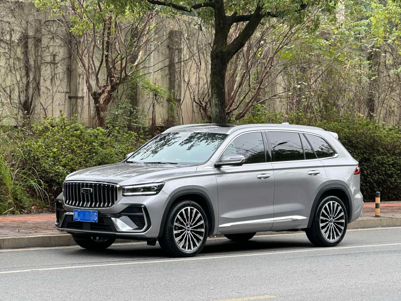 Geely Xingyue L