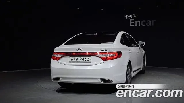 Hyundai Grandeur HG Hybrid, 2014 — фото 4