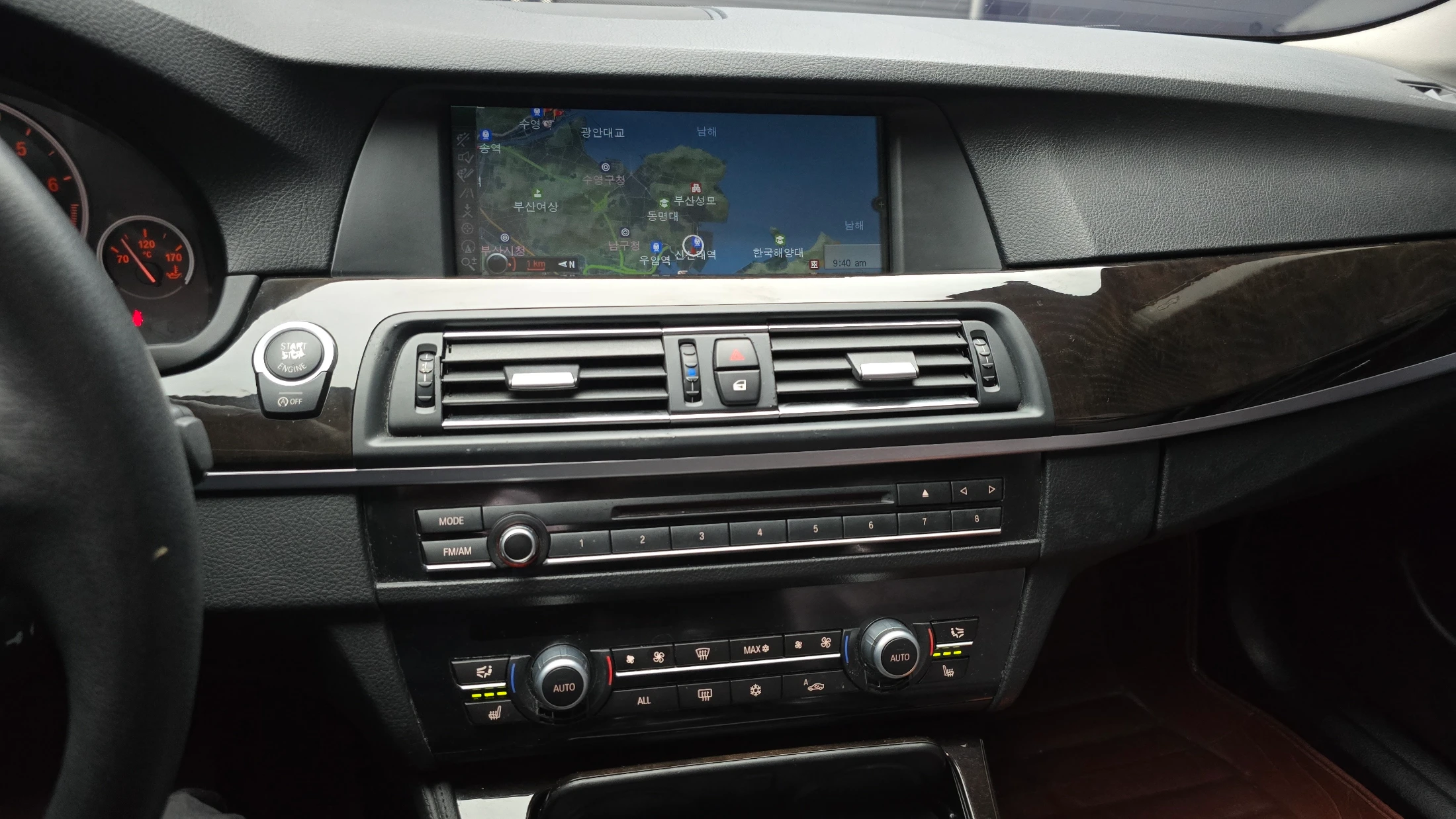 BMW 5-Series F10, 2012 — фото 14