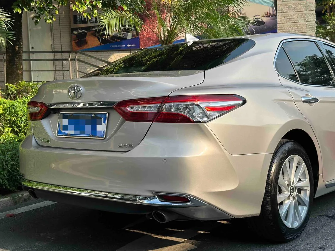 Toyota Camry, 2023 — фото 26