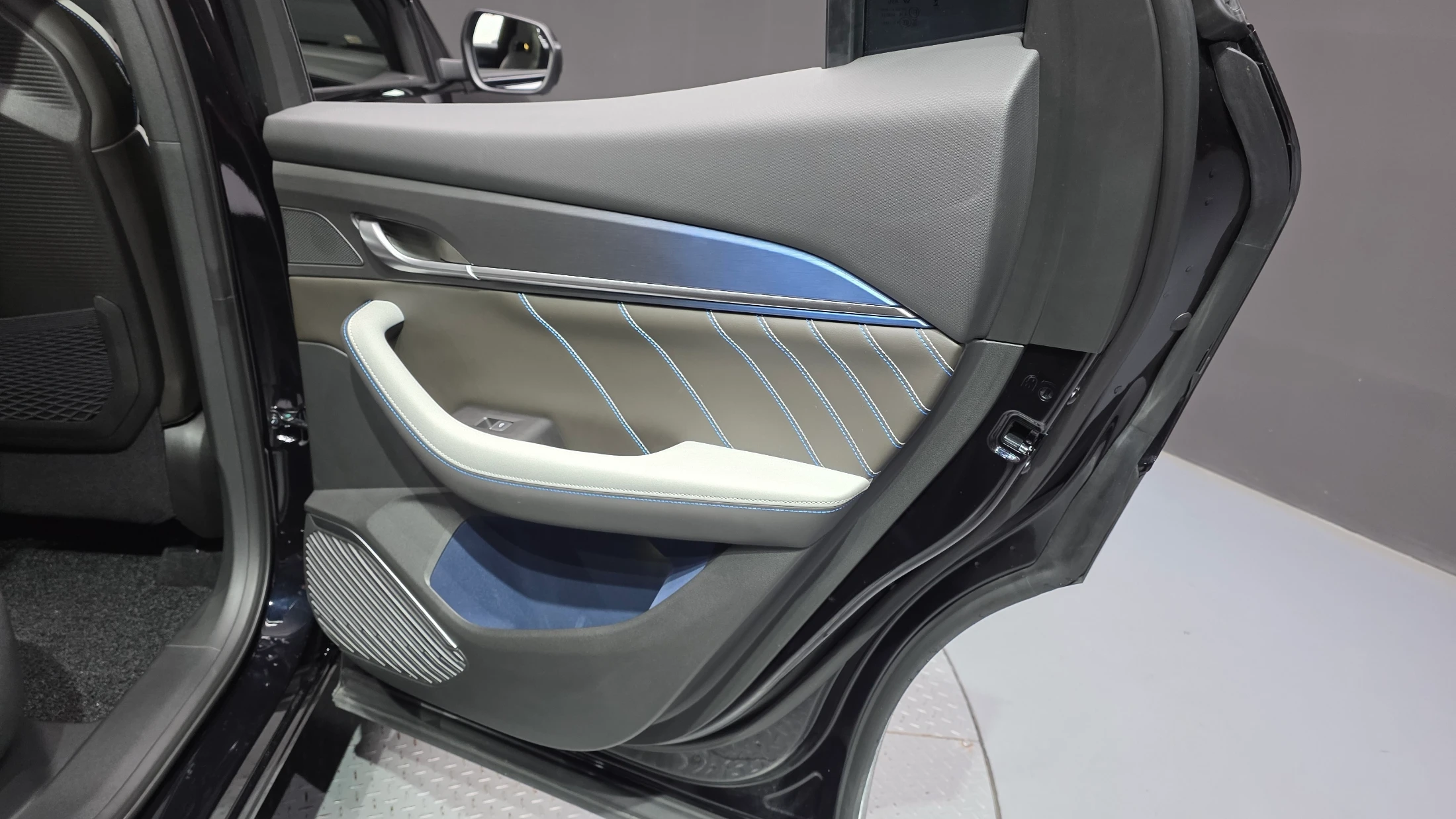 Renault-KoreaSamsung Filante Philante, 2026 — фото 25
