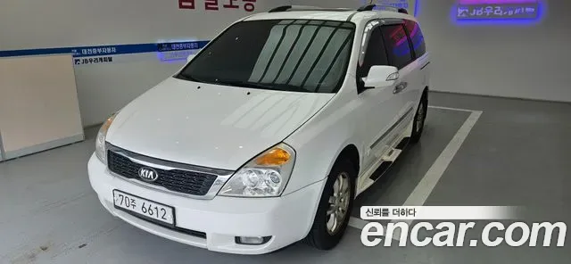 Kia Canival Carnival R, 2012 — фото 2