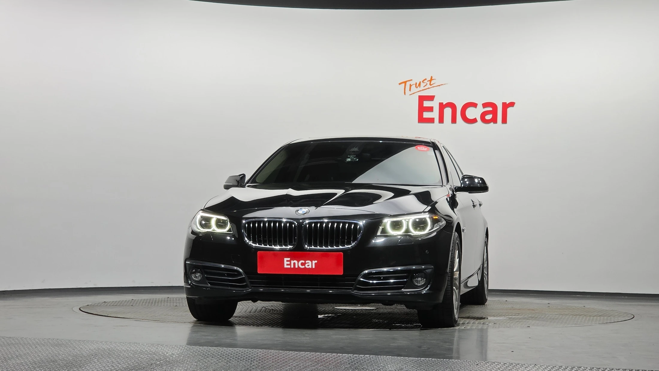 BMW 5-Series F10, 2014 — фото 3
