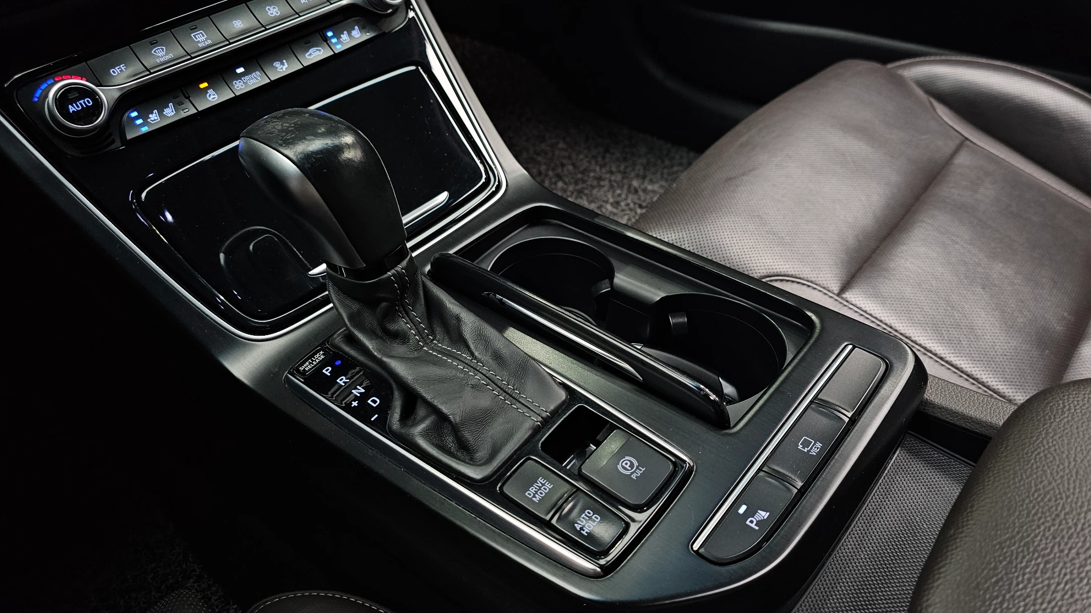 Hyundai Grandeur Ig Hybrid, 2018 — фото 9