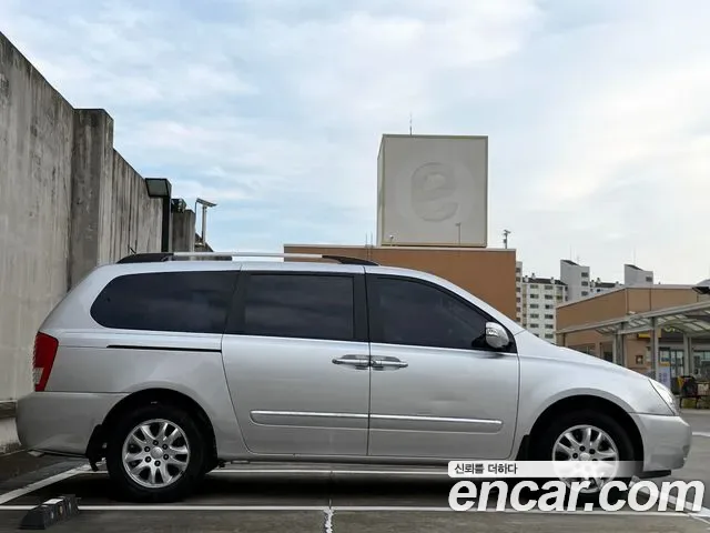 Kia Canival Carnival R, 2012 — фото 7