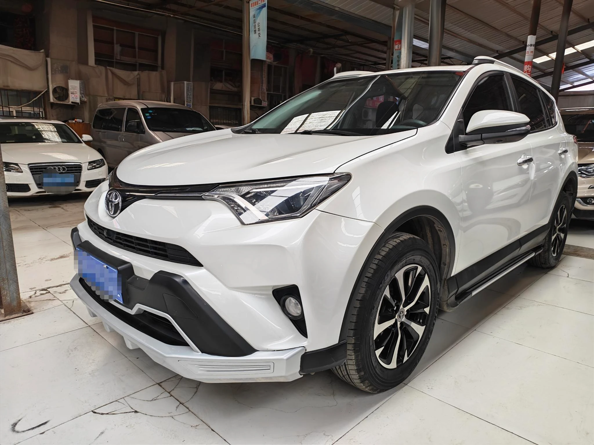Toyota RAV4 Rongfang
