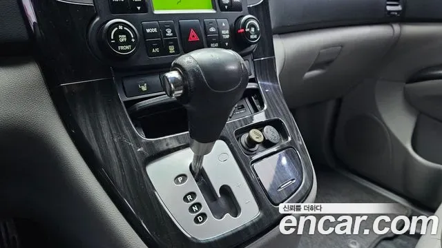 Kia Canival Carnival R, 2012 — фото 9