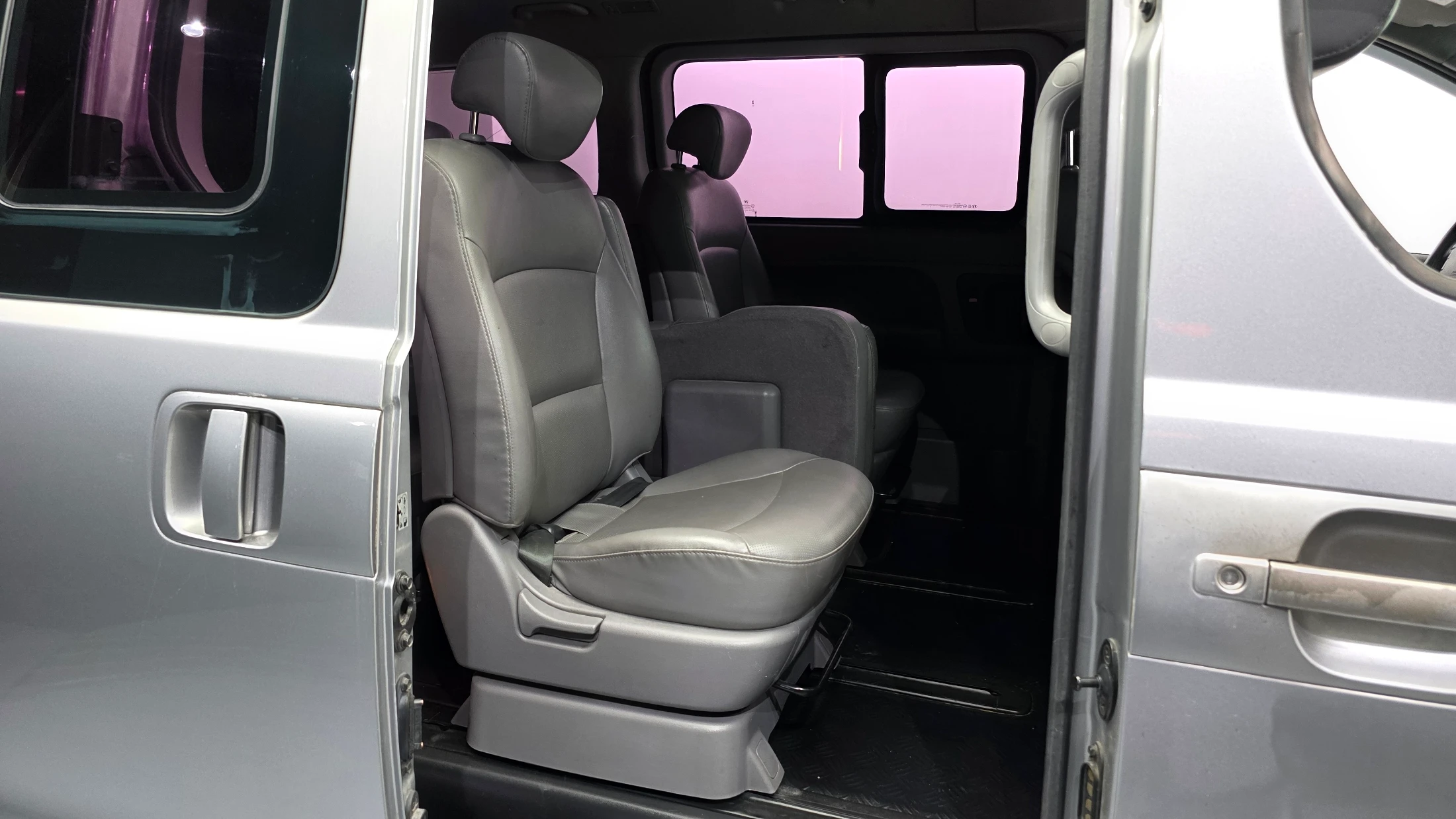Hyundai Starex Grand Starex, 2012 — фото 12