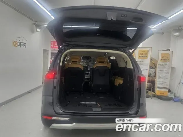 Kia Canival Carnival, 2022 — фото 20