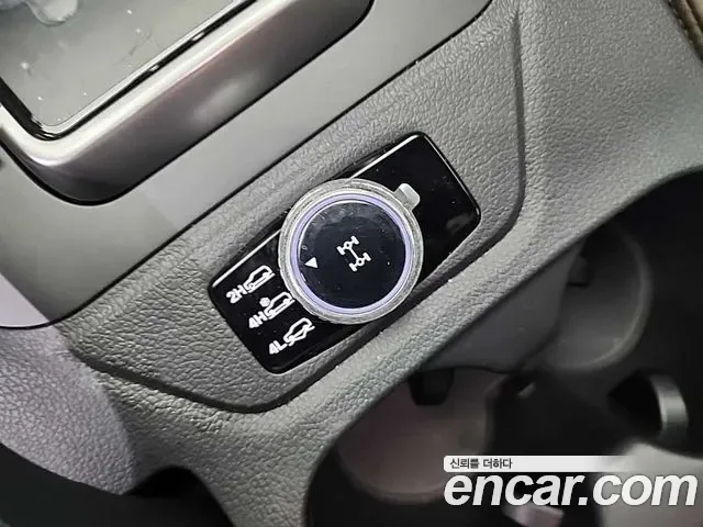 KG_Mobility_Ssangyong Musso Sports Khan (Q261), 2025 — фото 18