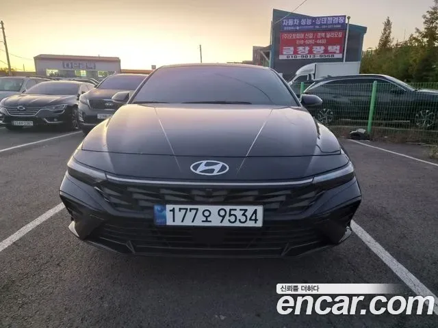 Hyundai Avante CN7