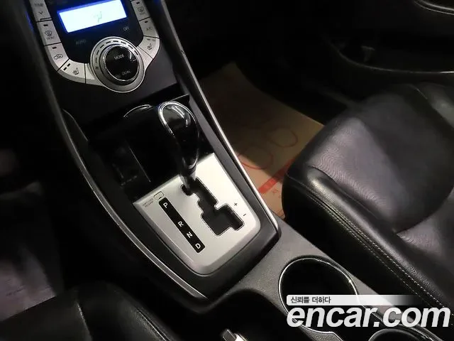 Hyundai Avante MD, 2010 — фото 13