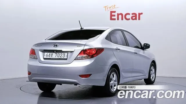 Hyundai Accent, 2012 — фото 2