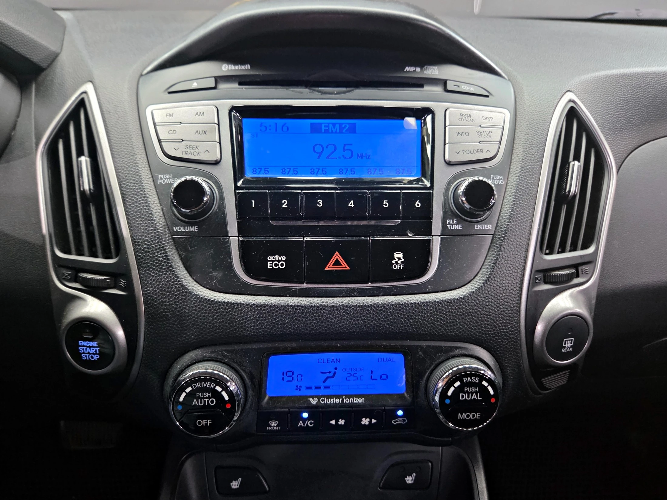 Hyundai Tucson ix, 2011 — фото 13