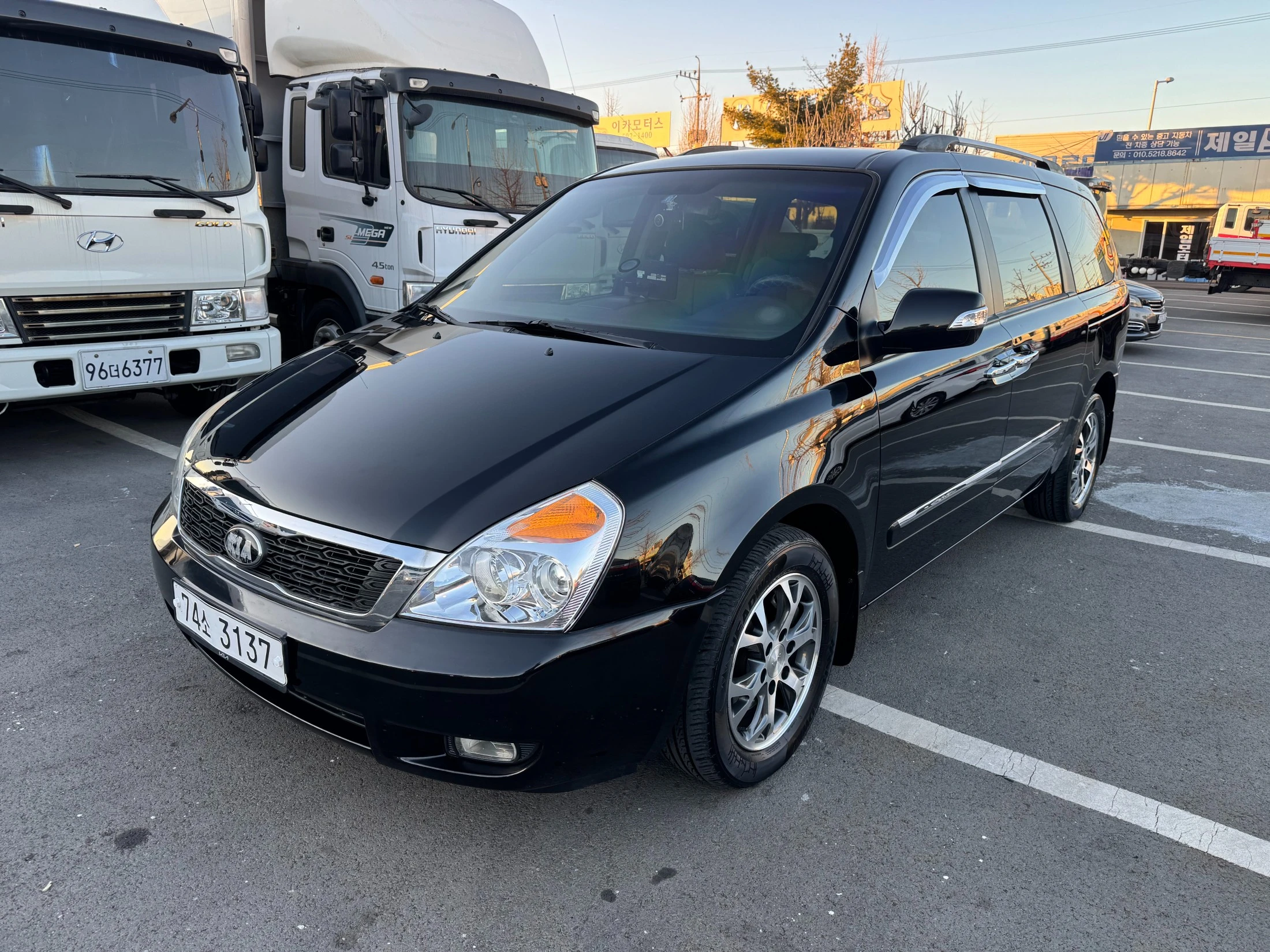 Kia Canival Carnival R