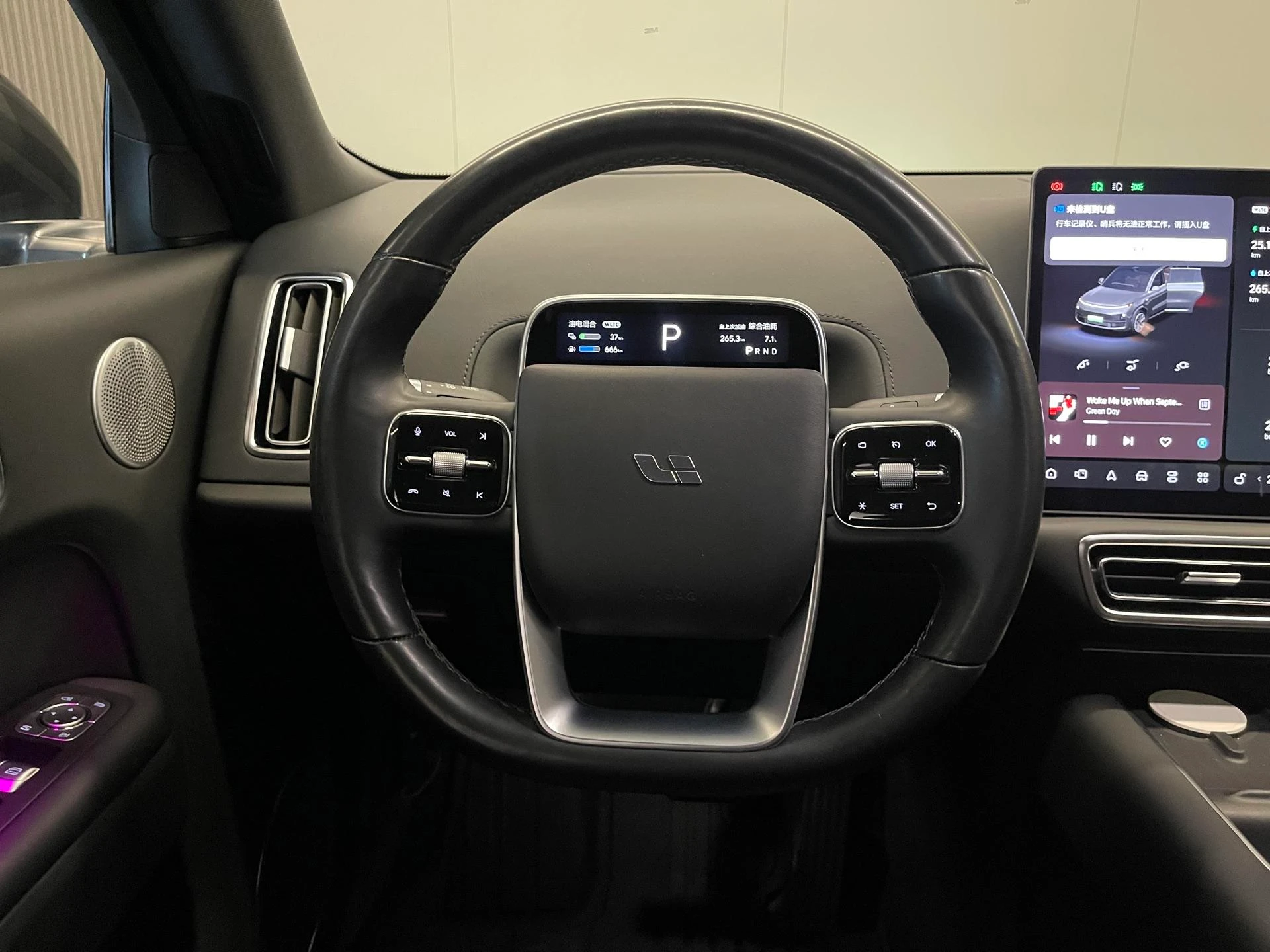 Li Auto Ideal L9, 2022 — фото 14