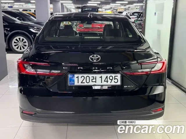 Toyota Camry xv80, 2026 — фото 3