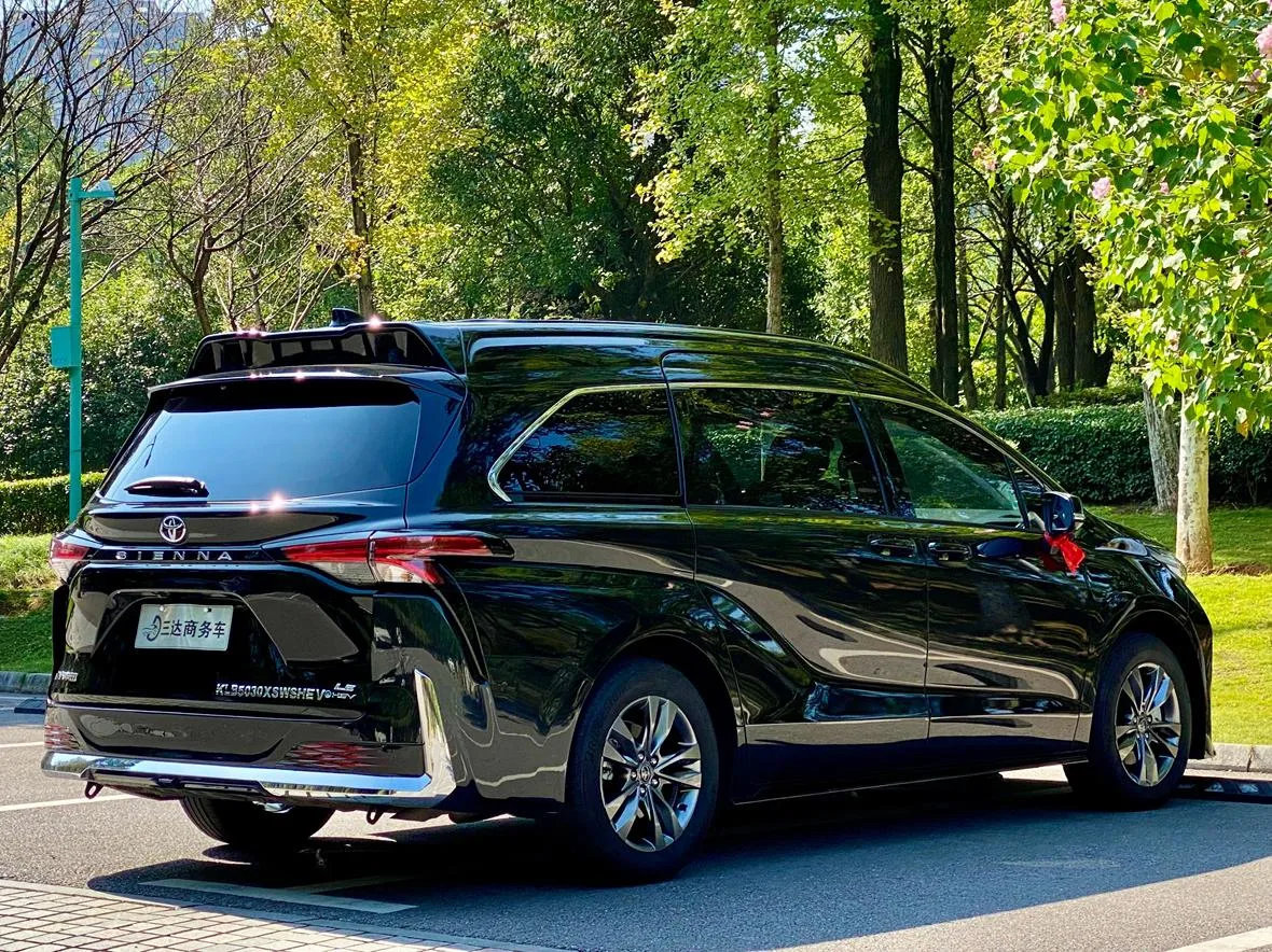 Toyota Senna, 2027 — фото 27