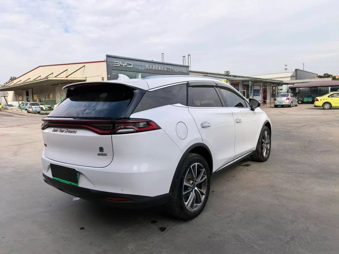 BYD Tang DM, 2018 — фото 10