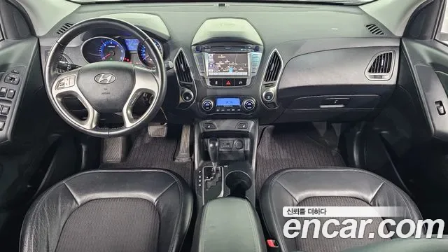 Hyundai Tucson ix, 2010 — фото 4