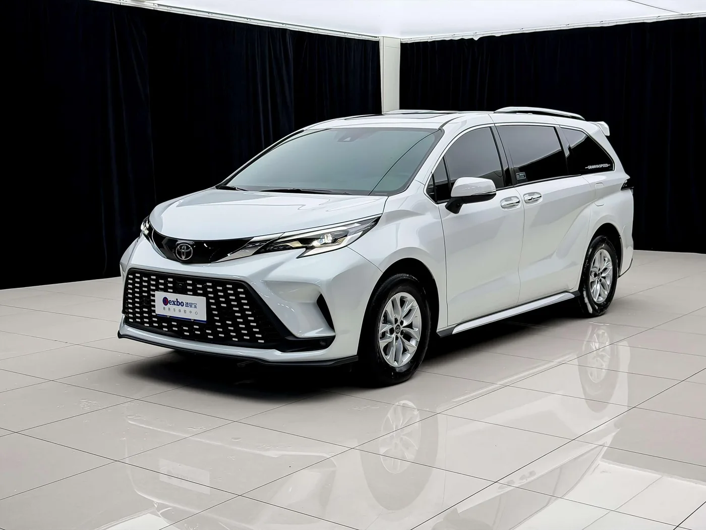 Toyota Gravia