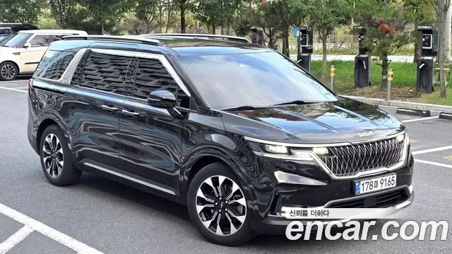 Kia Canival Carnival, 2022 — фото 2