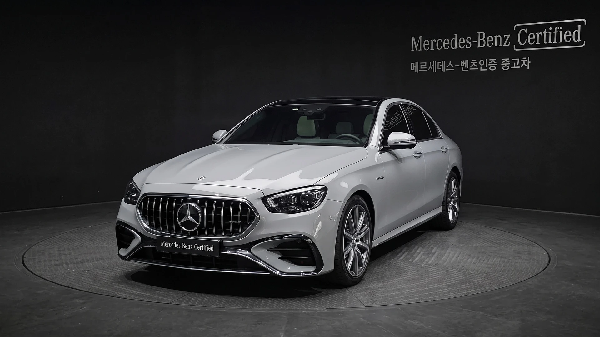 Mercedes-Benz E-Class W214