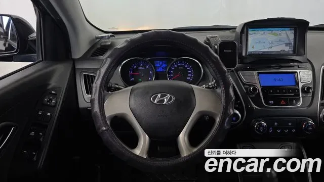 Hyundai Tucson ix, 2012 — фото 13