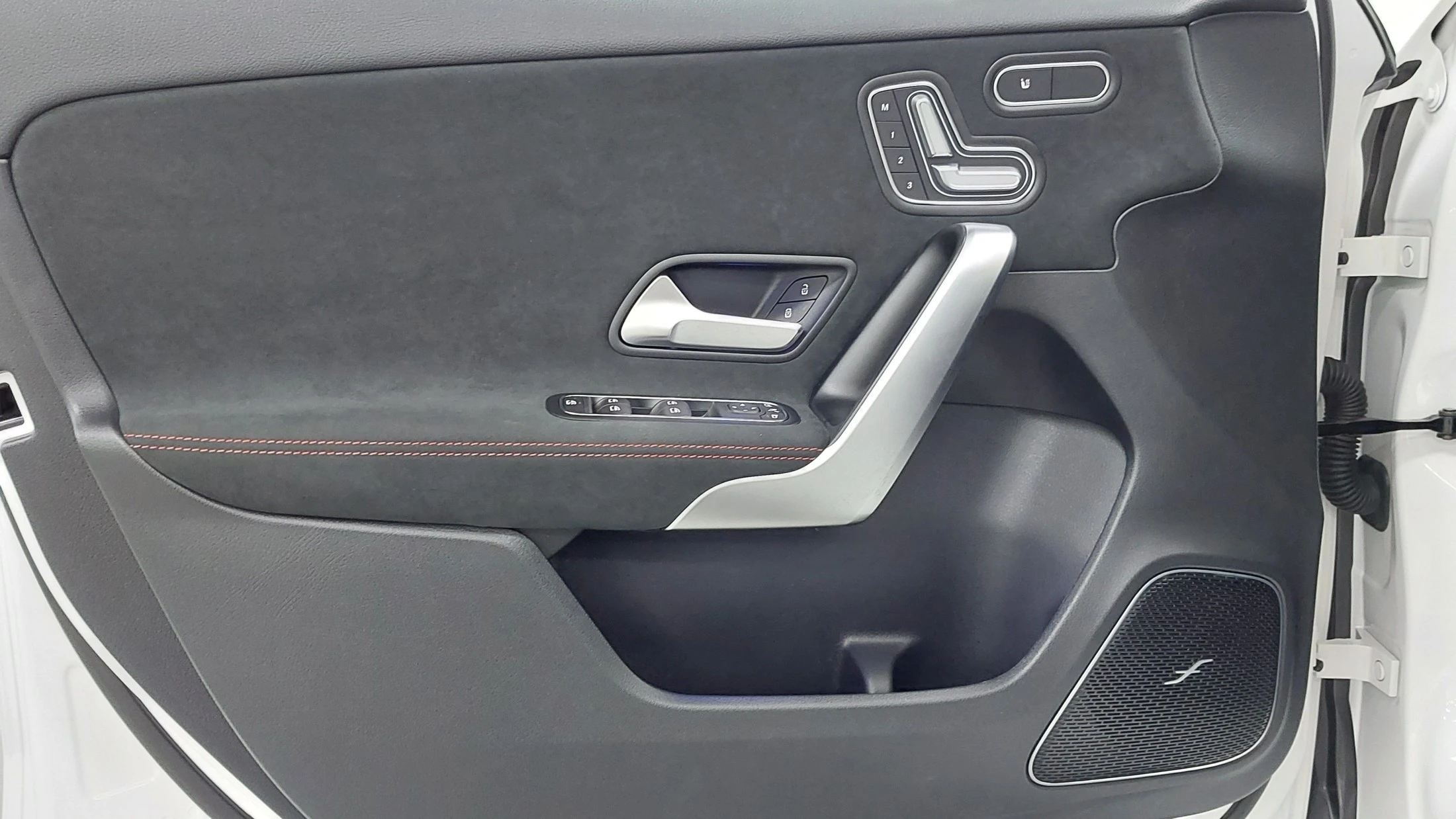 Mercedes-Benz A-Class W177, 2025 — фото 15