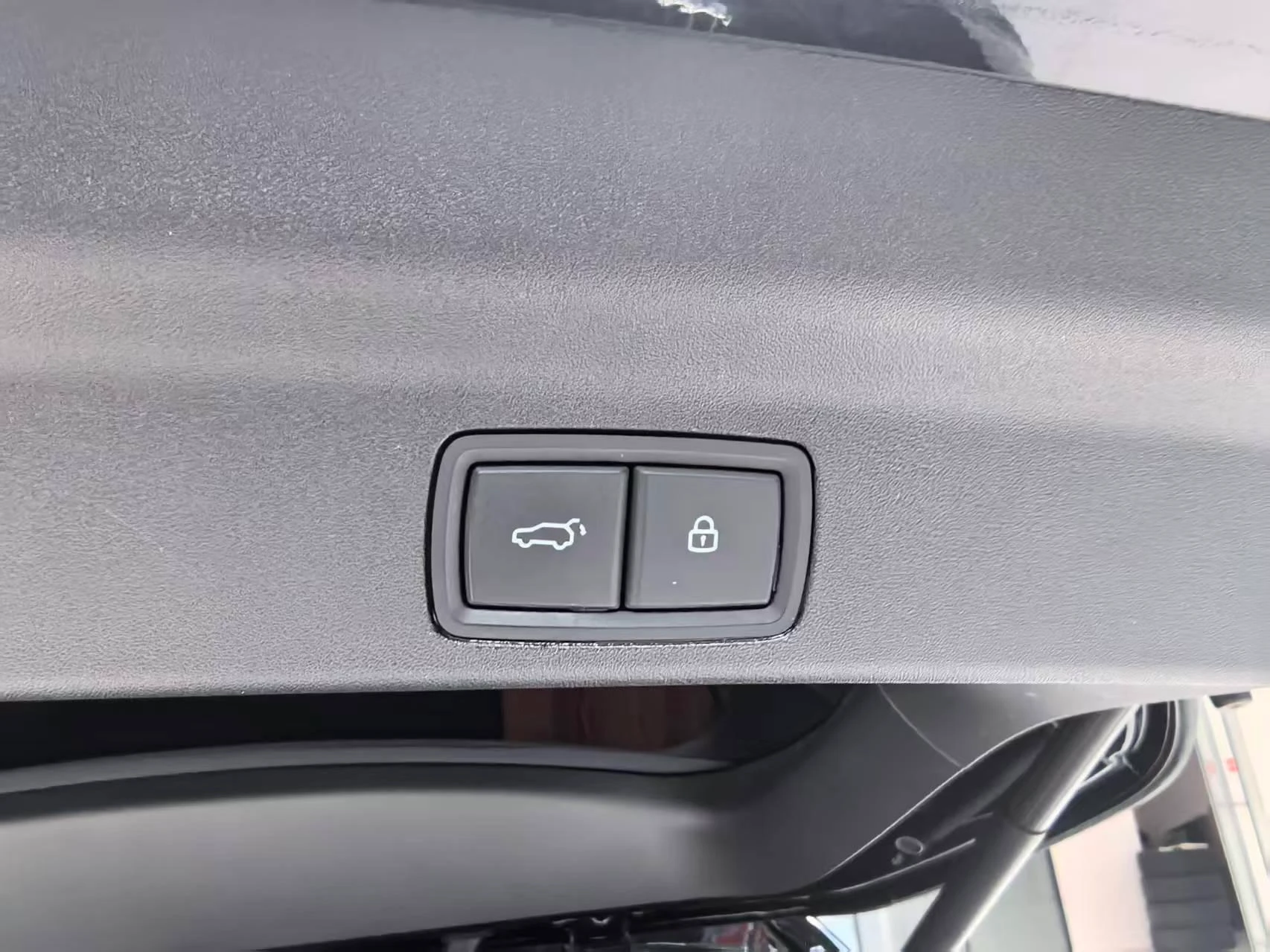 Li Auto Ideal L7, 2023 — фото 19