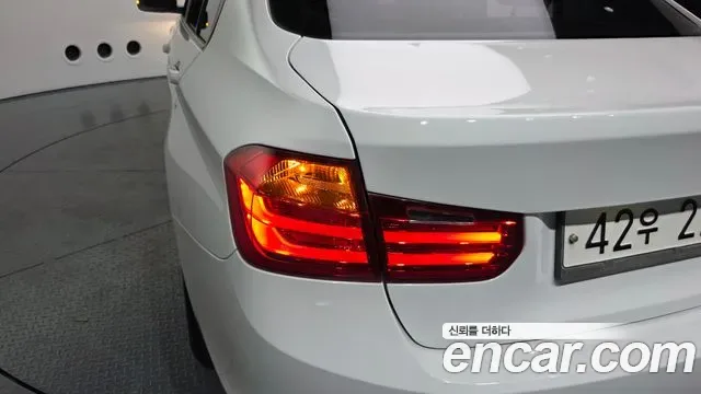 BMW 3-Series F30, 2013 — фото 24