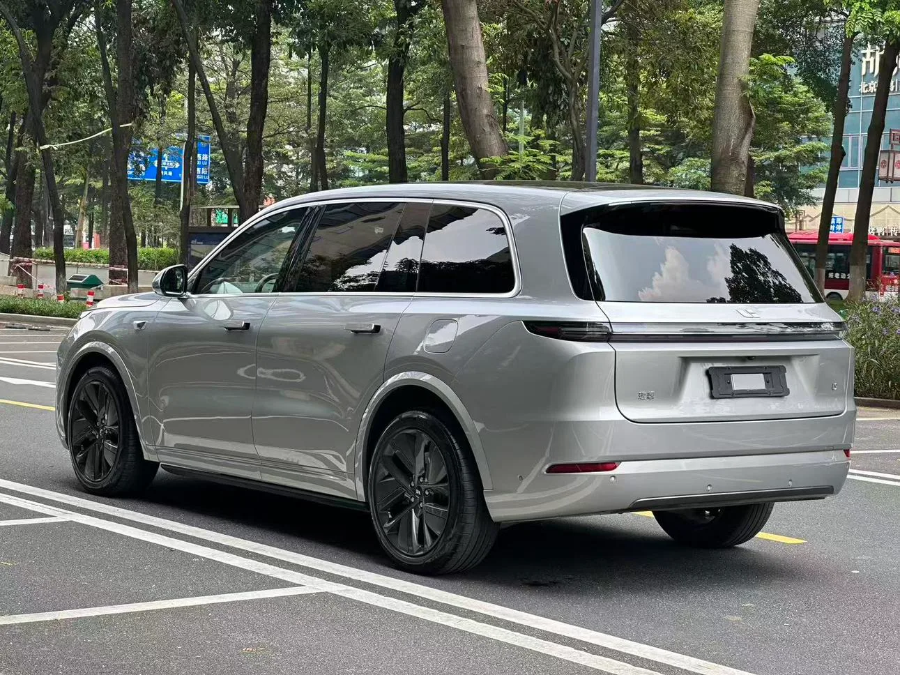 Li Auto Ideal L9, 2022 — фото 14