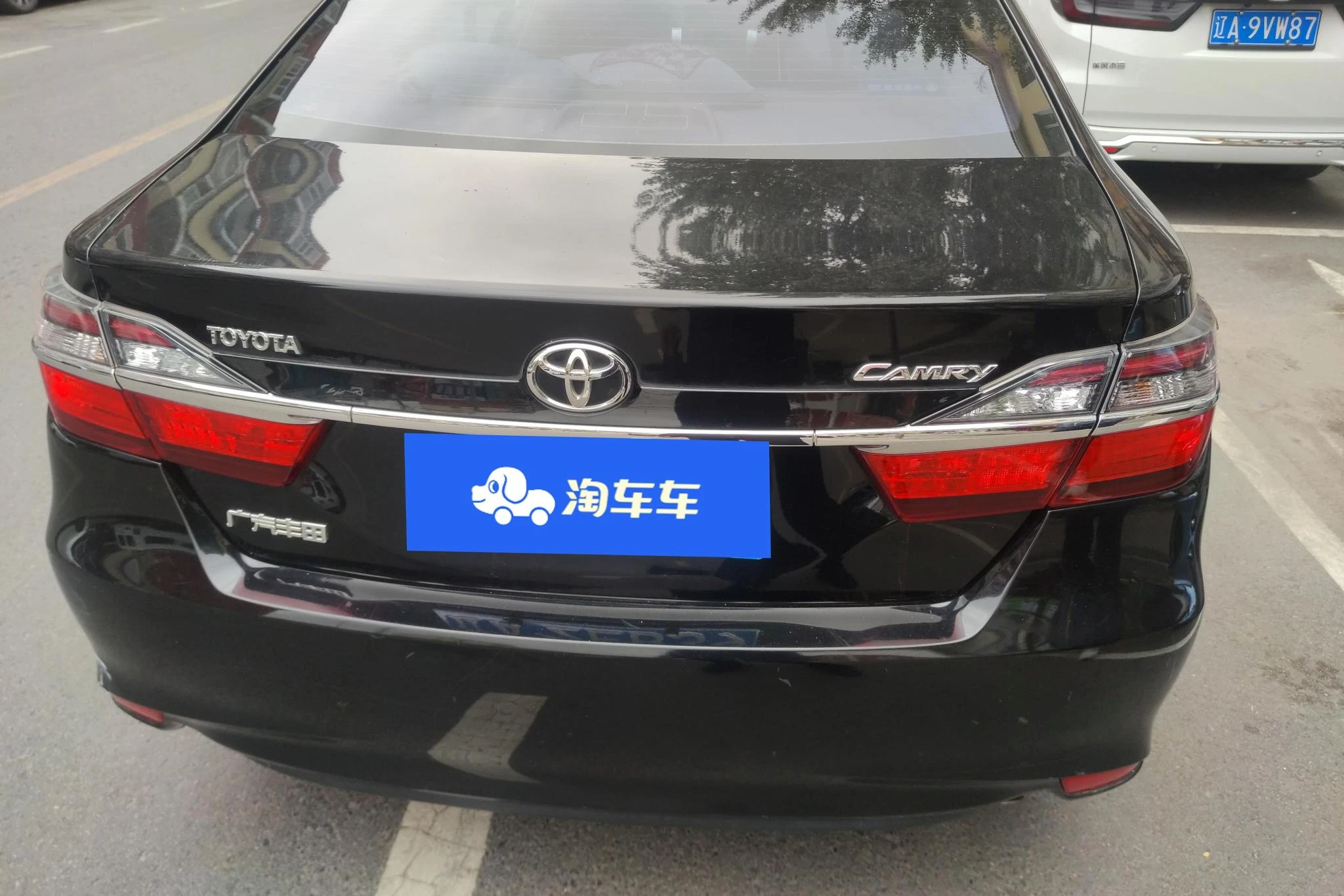 Toyota Camry, 2015 — фото 11