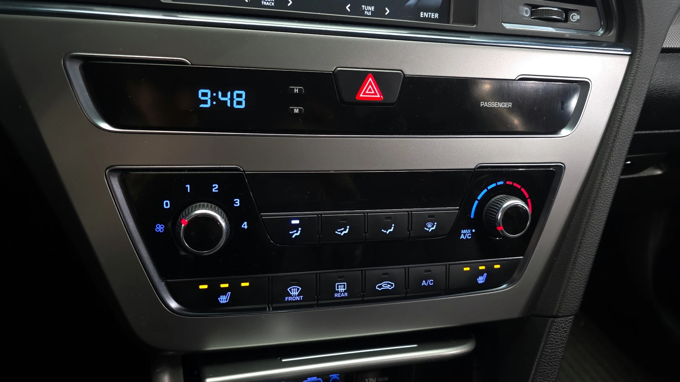 Hyundai Sonata LF Sonata, 2014 — фото 17