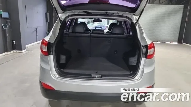 Hyundai Tucson ix, 2013 — фото 17