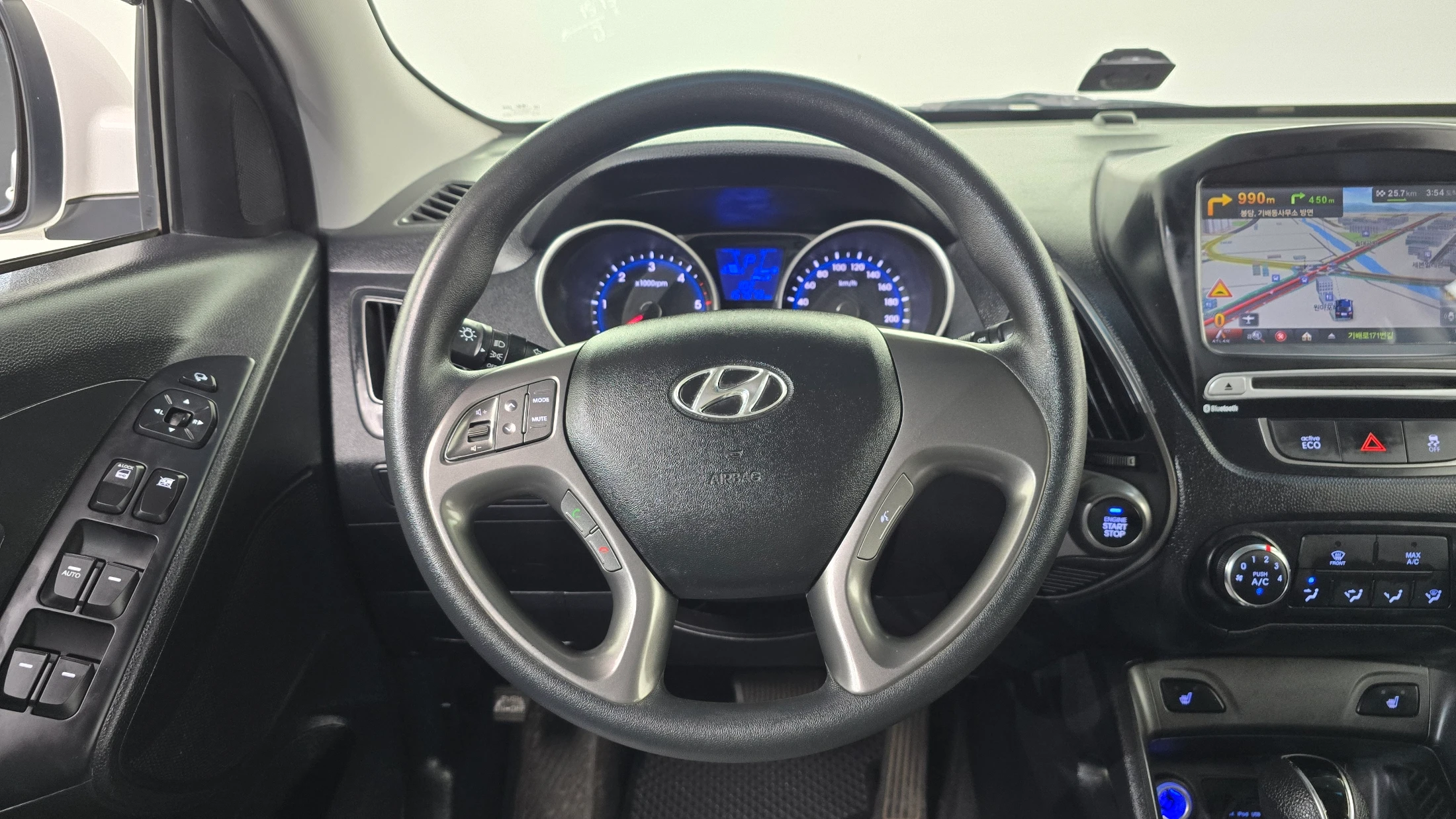 Hyundai Tucson ix, 2014 — фото 13